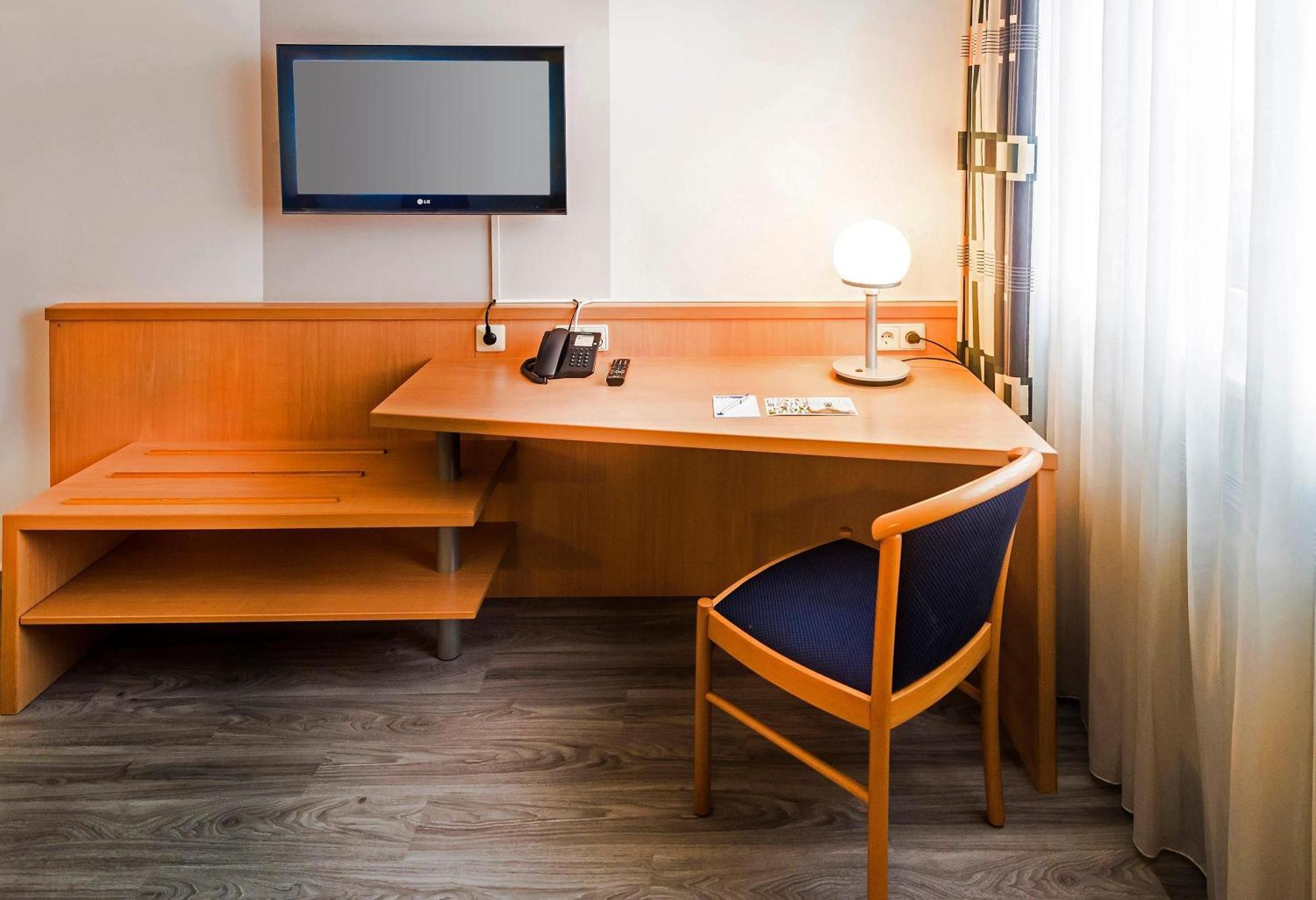Hotel Bochum Wattenscheid Affiliated By Melia Exteriör bild